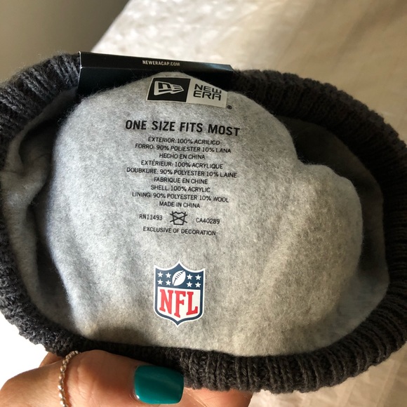 NFL beanie - Picture 4 of 4
